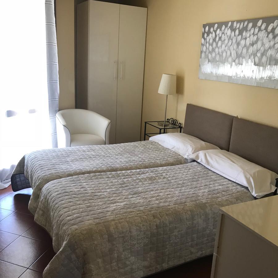 Claudio Appartamenti Bardolino Kültér fotó